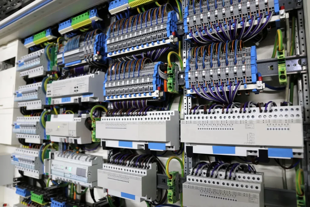 Gebäudetechnik Elektroinstallation